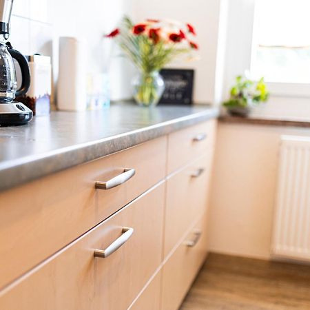Modernes 2-Zimmer-Apartment Mit Balkon Und Netflix Jena Ngoại thất bức ảnh