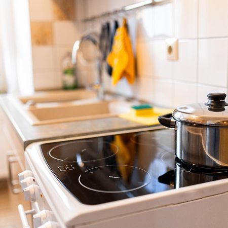 Modernes 2-Zimmer-Apartment Mit Balkon Und Netflix Jena Ngoại thất bức ảnh