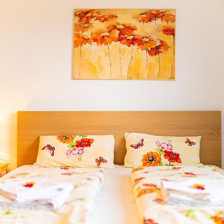 Modernes 2-Zimmer-Apartment Mit Balkon Und Netflix Jena Ngoại thất bức ảnh